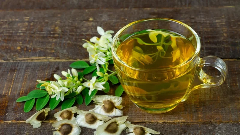 Cosmoveda Bio Herbata Moringa & Żeńszeń 17 Saszetek X 1,8G
