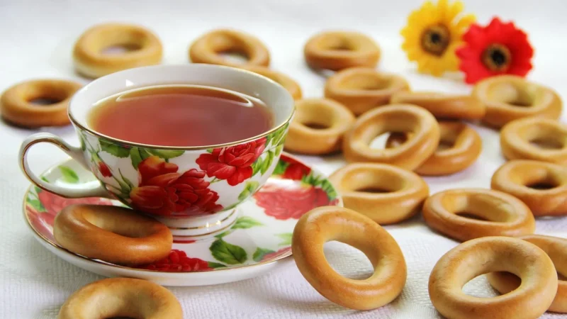Cup&You RELAKS WE DWOJE. Herbat Czarna 150g, biała 80g, zestaw 20x 5/8g z herbatą różnego