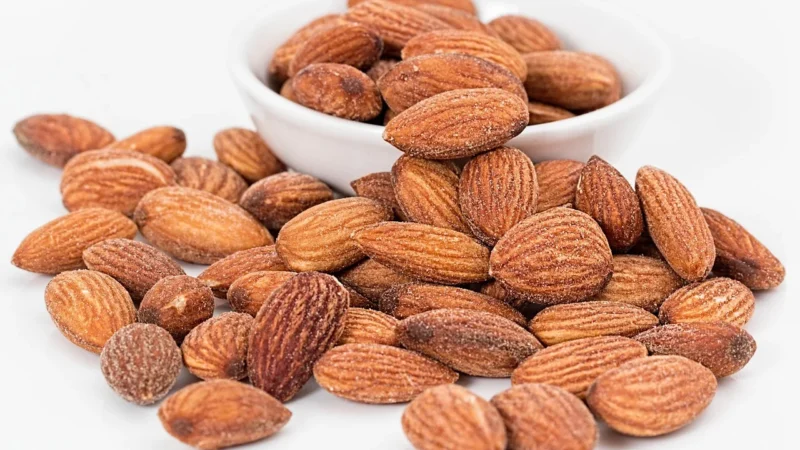 Delibakalie Orzechy Nerkowca Prażone Solone 1Kg