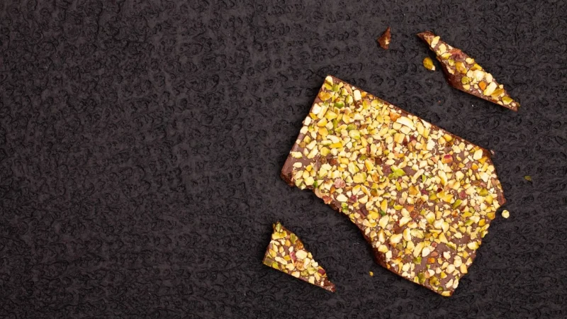 Krukam Batonik Daktylowy Pistacja-Żurawina 20g