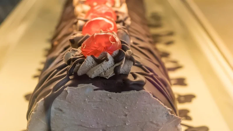 Lindt Czekolada Creation 70% Cherry&Chili 150G