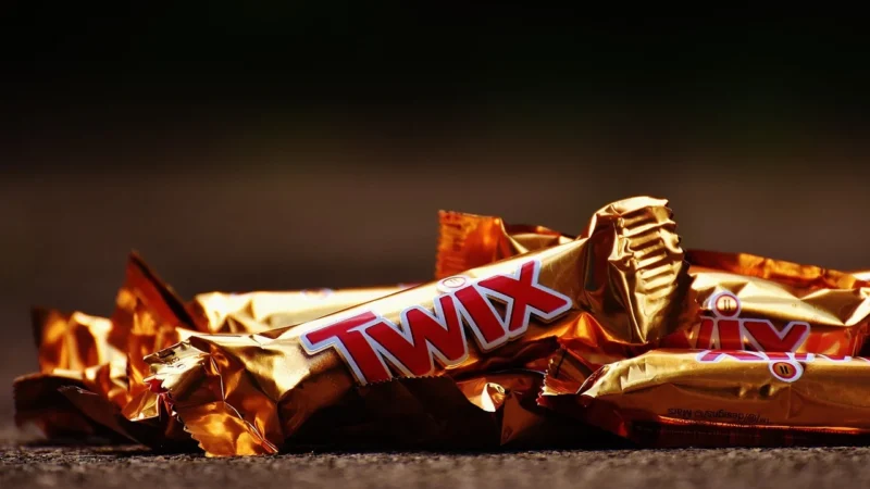 Lindt Czekolada Mleczna Z Kremem Bananowym 100G