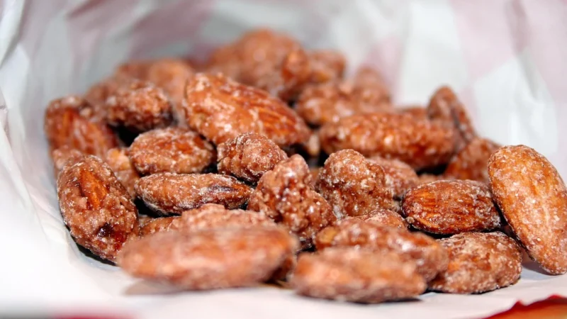 Lindt Hello Vegan Salty Almonds