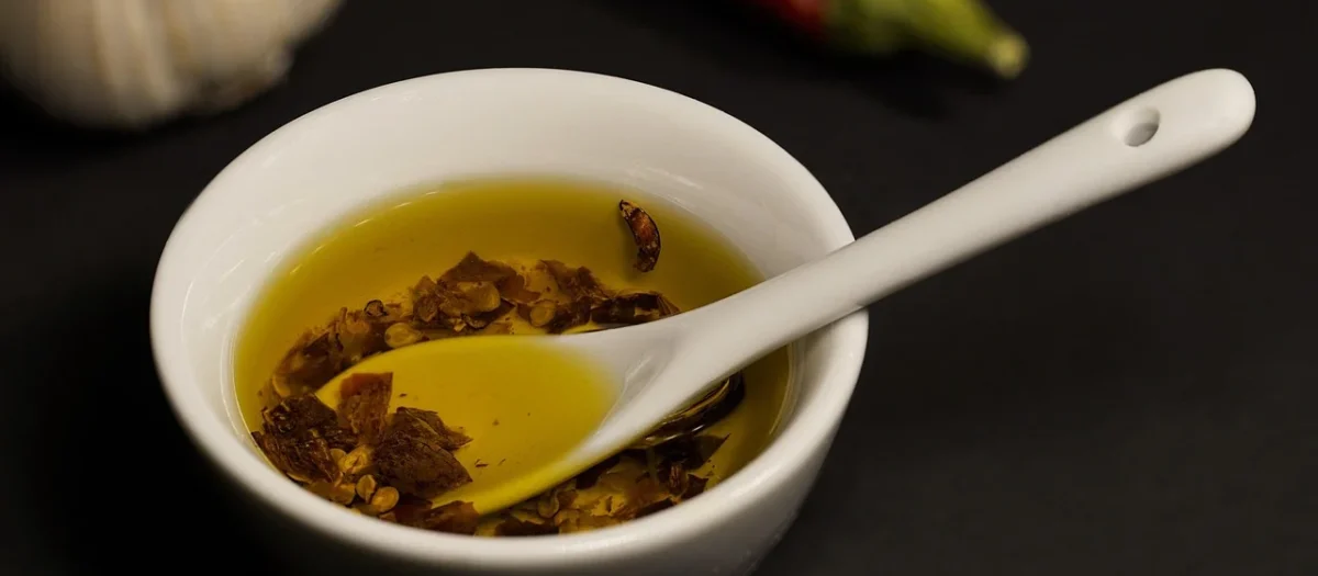 Monini Oliwa Garlic&Chili 250Ml