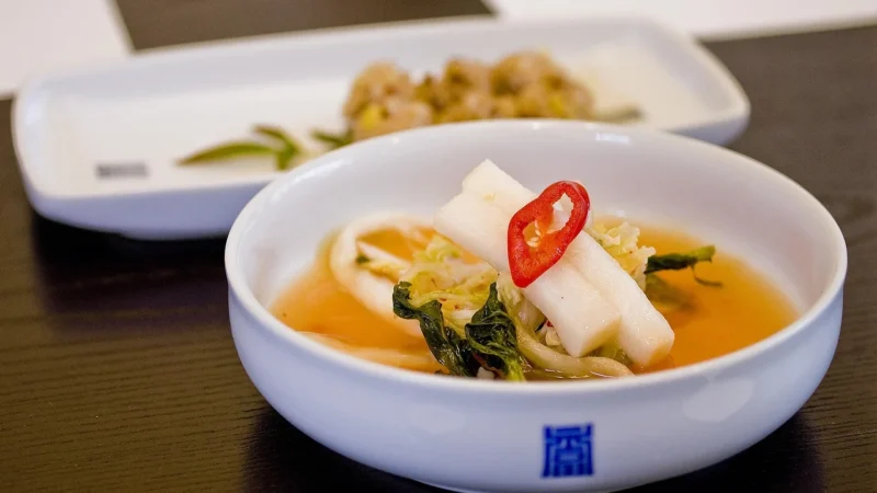 Nong Shim Zupka Kimchi Ramen Koreańska 120G