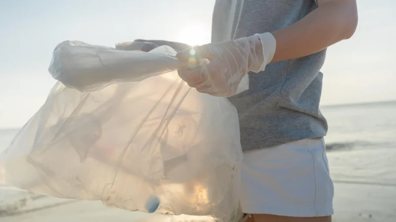 Odwiedźmy Przyszłość: Oznaczenia Opakowań Plastikowych w Świetle Trendów Eko