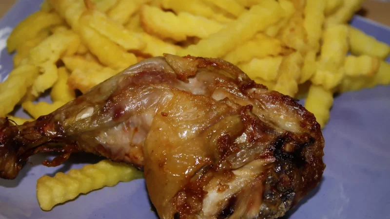 PARÓWKI DROBIOWE BIO (około 0,30 kg) – LIMEKO (NA ZAMÓWIENIE)
