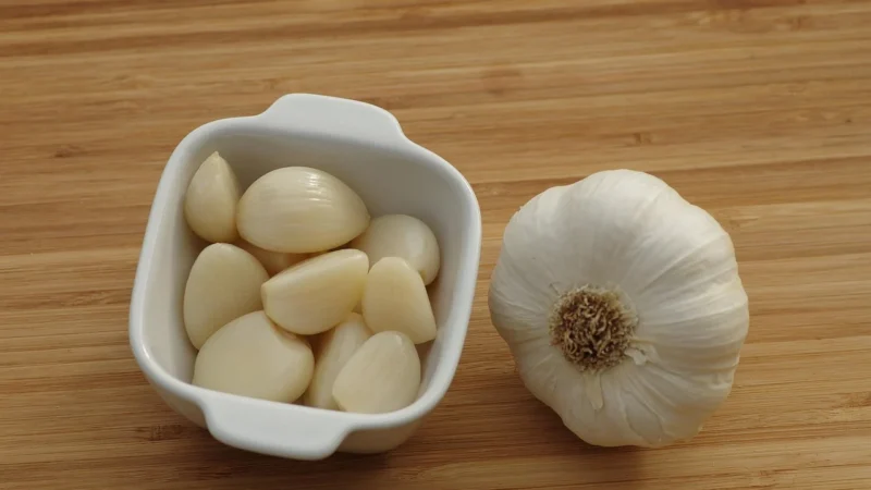 Rafex czosnek wędzony suszona granulowany 1-3mm 1 kg