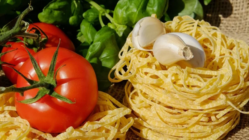 Włoski Makaron jajeczny TagliatelleGniazda 500g